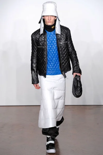 Look 20